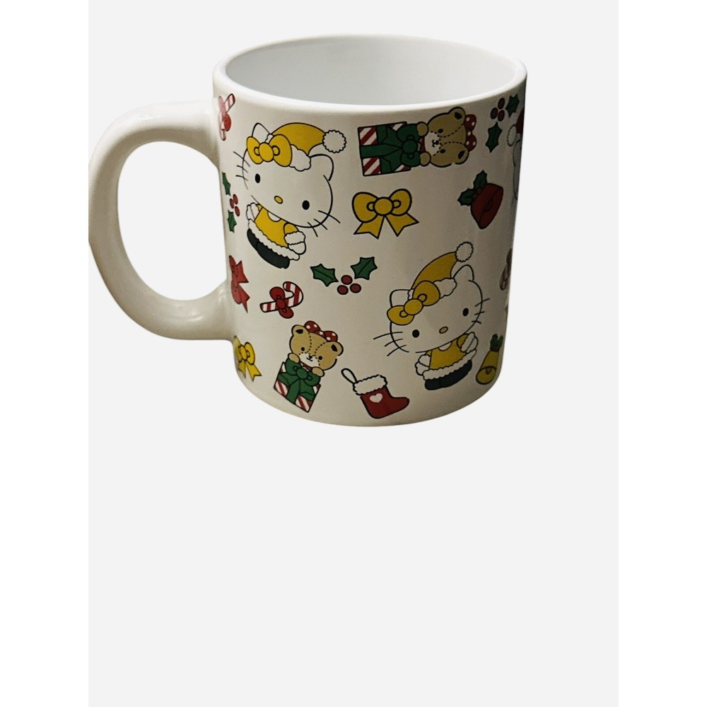 Hello Kitty Christmas Mug 16oz Red Ceramic Coffee Cup Sanrio Holiday Collectible